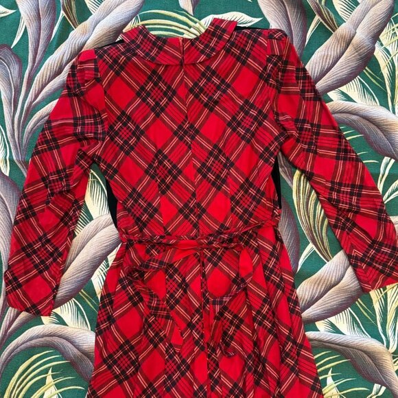 VINTAGE 80s 'Karin Stevens' tartan plaid, pleated, maxi dress w/ velvet bodice! - Picture 5 of 8